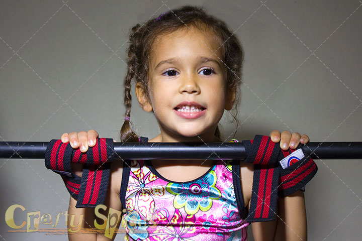 Kira using the lifting strap Kira using the lifting strap