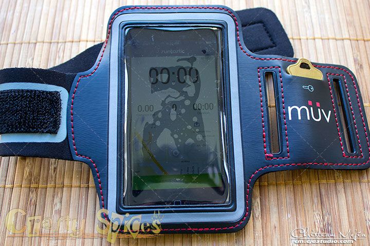 IPhone 5 Armband - front view - Pro Athlete Quality from MuvUSA IPhone 5 Armband - front view - Pro Athlete Quality from MuvUSA